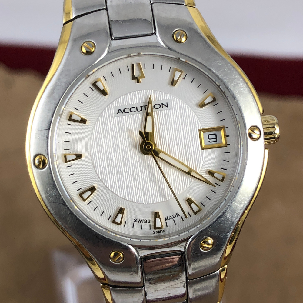 Vintage Accutron Killington Swiss Made 28M10